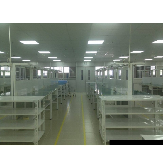 Bàn thao tác lắp ráp  